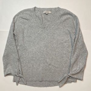 LOFT Cozy Gray Scoop-neck Tie Wrist Sweater Size Small